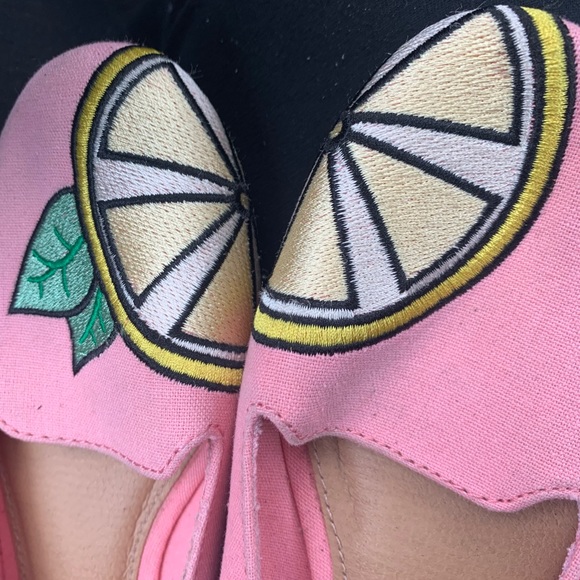 Lemon flats - Picture 3 of 5